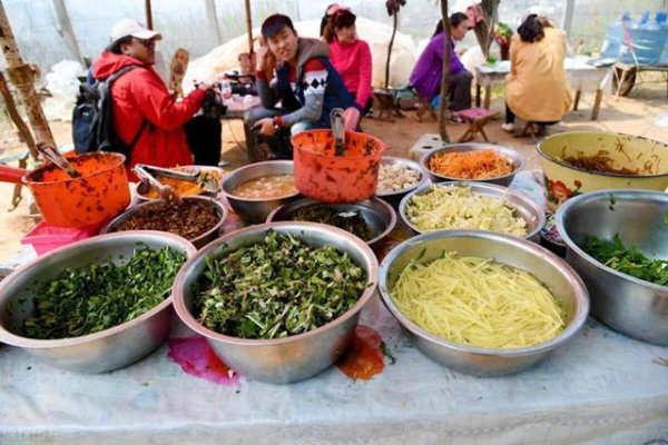 牛融网 农村市场潜力大，结合本地资源与政策，灵活调整经营策略