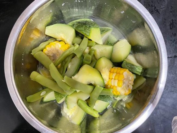 真牛所配资 “贵州省汤”终于火了！减脂神器还解暑，强烈建议你试试！